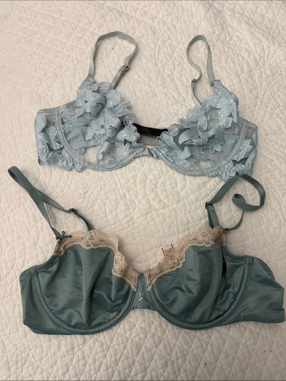 Victoria's Secret Light Blue Floral Lace & Satin Bra Set